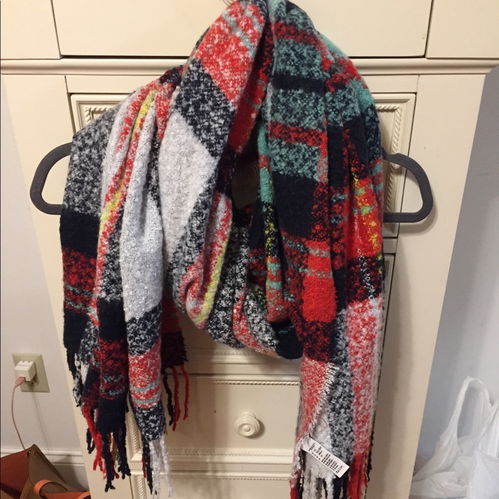 American Eagle Scarf